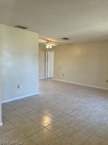 215 37th Ter, Cape Coral, FL 33914-7840