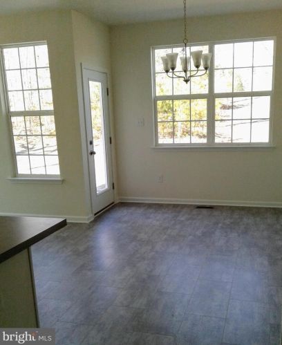 78 Tansboro Rd, Berlin Boro NJ  08009-1947 exterior
