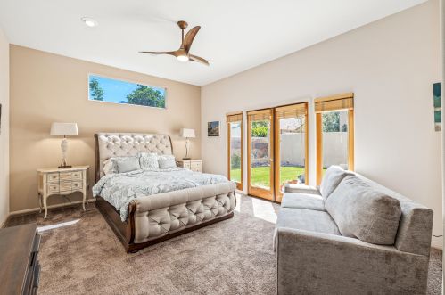 54560 Avenida Madero, La Quinta CA  92253-3725 exterior