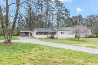 9421 Bennie Ln, College Dale, TN 37363-1007