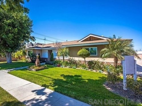11919 Pomering Rd, Downey, CA 90242-2154