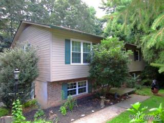 175 Plantation Dr, Hendersonville, NC 28792-2446