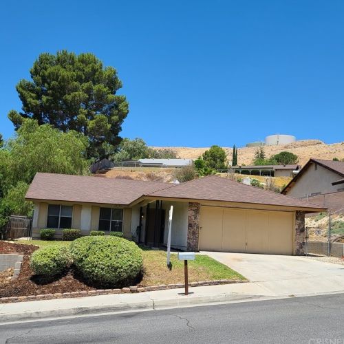 28535 Winterdale Dr, Santa Clarita CA  91387-3136 exterior