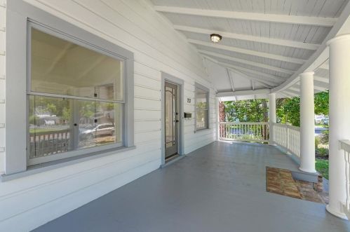 757 1st St, Woodland CA  95695-4805 exterior