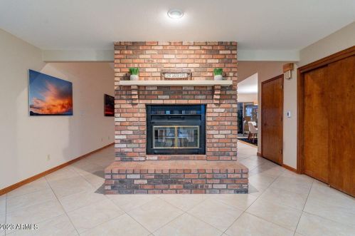 15951 Thistle Dr, Scottsdale AZ 85268-4348 exterior