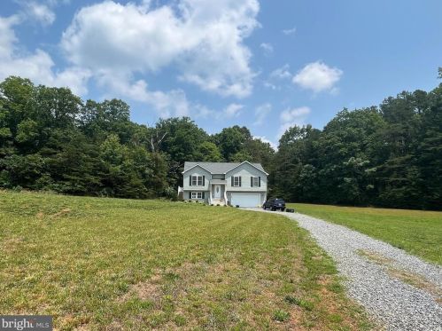 106 Lake Country Dr, Mineral VA  23117-5066 exterior