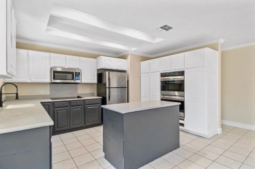 226 Oregon St, Ripon CA  95366-2145 exterior