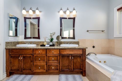 8228 Elm Ave, San Gabriel CA  91775-2415 exterior