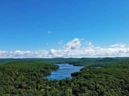 100 Eastern Rd, Tompkins Corners, NY 10579-2253