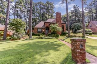 3070 Oakleigh Ln, Memphis, TN 38138-7648
