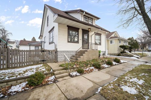 3612 Alabama Ave, Milwaukee, WI 53235-8200