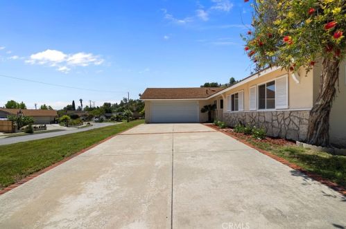 1485 Lassiter Dr, Walnut CA  91789-1210 exterior