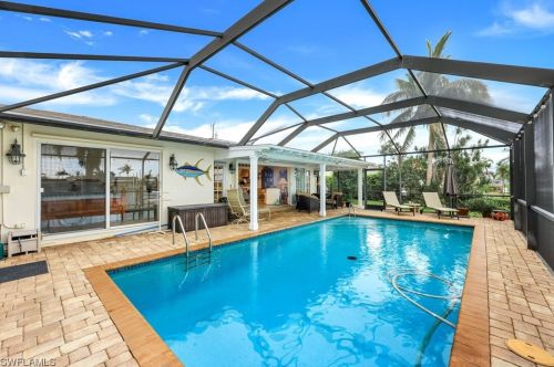 3810 1st Pl, Cape Coral FL  33904-4803 exterior