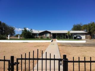 11256 5th Ave, Hesperia, CA 92345-2311