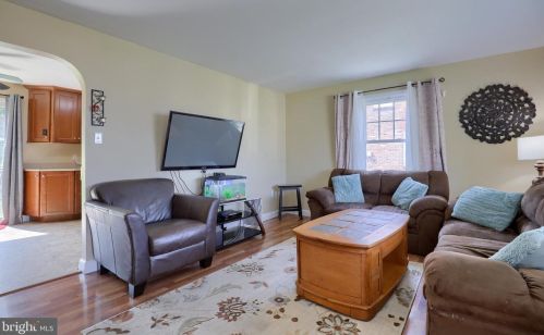 45 7th St, Mount Wolf PA  17347 exterior