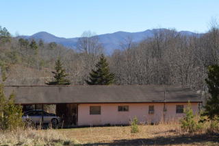 1704 Skeenah Rd, Franklin, NC 28734-5654