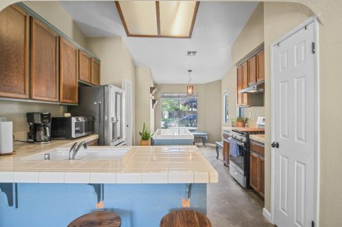 1139 Duck Blind Cir, Newman CA  95360-1744 exterior