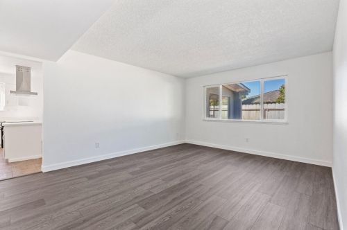 3809 Longbridge Dr, Modesto CA  95356-0856 exterior