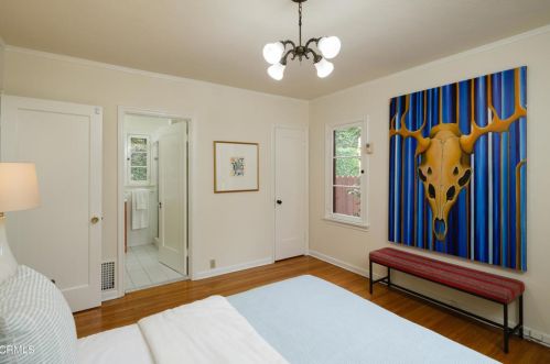 1765 Homewood Dr, Altadena CA  91001-2750 exterior