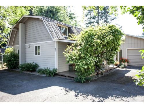 21 Fifth St, Carson WA  98610-3311 exterior