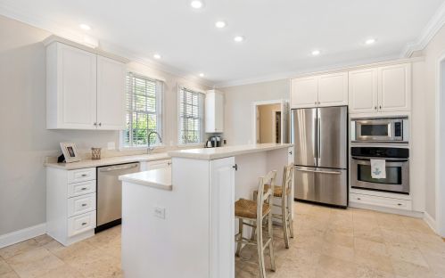 3455 Henrietta Hartford Rd, Mount Pleasant SC  29466-6986 exterior