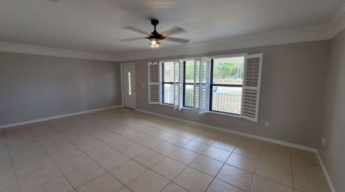 2442 Grand Dr, Fort Pierce FL  34952-6532 exterior