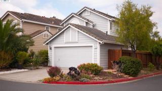 350 Wildrose Cir, Pinole, CA 94564-2304