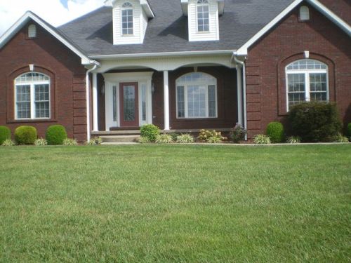 40 Rose Wood Dr, Calvary, KY 40033-8133