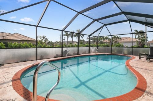 430 46th Ter, Cape Coral, FL 33914-6465