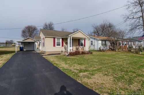 346 Popp Ave, Sellersburg, IN 47172-1633