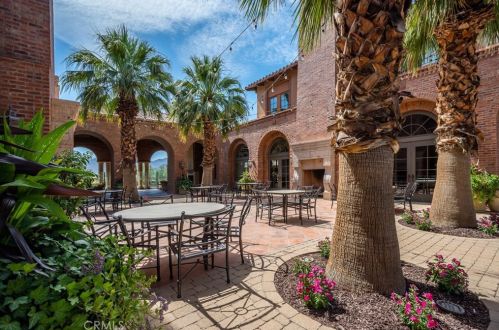 81530 Carboneras, La Quinta CA  92253-8219 exterior