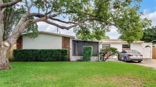 6314 Royal Oak Dr, Orlando, FL 32809-5875