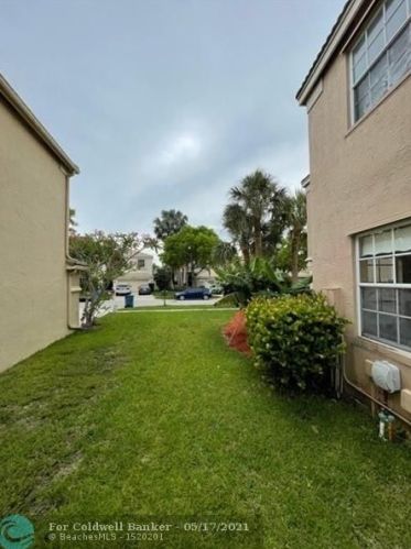1281 Gembrook Ct, West Palm Beach, FL 33411-6102