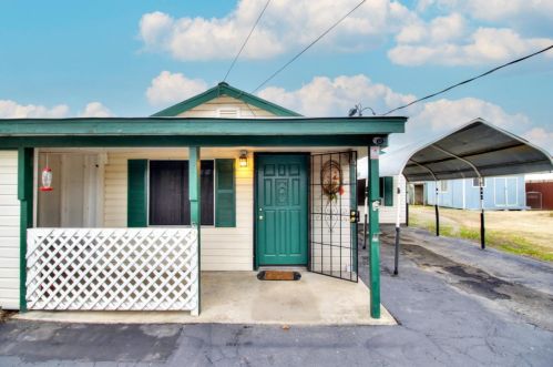 6441 18th St, Rio Linda, CA 95673-3606