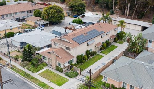 9242 Park St, Bellflower CA  90706-5665 exterior