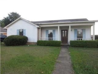 700 Gardendale Dr, Montgomery AL  36110-3202 exterior