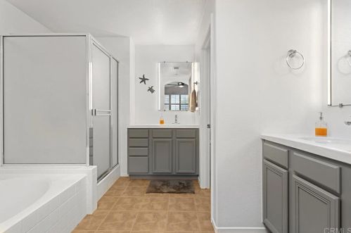 6392 Alexandri Cir, Carlsbad CA  92011-3600 exterior