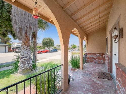 792 Wishard Ave, Simi Valley CA  93065-5676 exterior