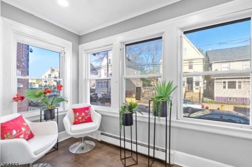 26 Halstead St, Newark, NJ 07106-1102