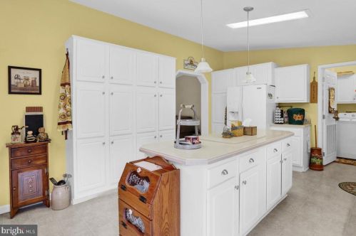 111 Allison Pl, Blandon PA  19510-9486 exterior