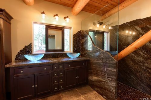 39667 Idylwild, Bass Lake CA  93604-9707 exterior