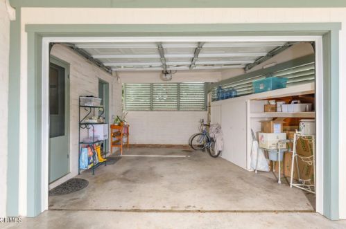 1310 Fern Oaks Dr, Santa Paula CA  93060-1275 exterior