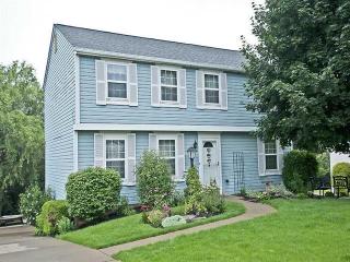 612 Walden Way, Imperial, PA 15126-9684