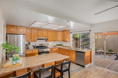 823 Beaver Creek Way, San Jose CA  95133-1237 exterior