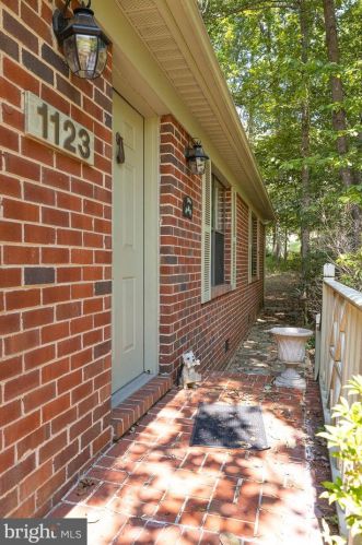 1123 Eastover Pkwy, Locust Grove VA  22508-5176 exterior