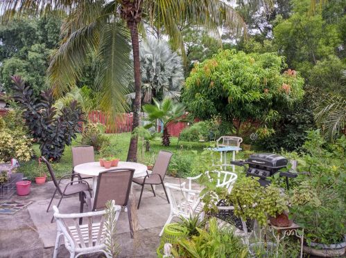 831 Polynesian Ave, Fort Pierce, FL 34983-4625