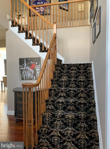 16 Westminster Dr, Lumberton Township, NJ 08048-5064