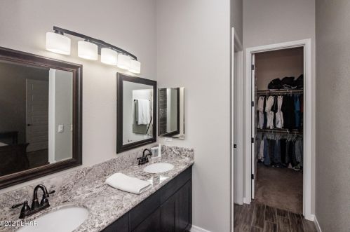3671 Yazoo Dr, Lake Havasu City AZ  86404-2311 exterior