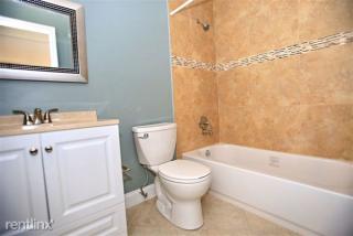 216 1st St, Jupiter FL  33458-7406 exterior