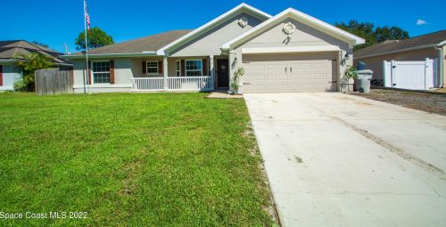 7726 103rd Ave, Vero Beach, FL 32967-3601